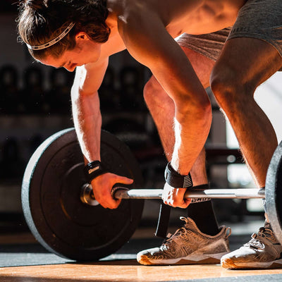 Male Crossfit athlete partaking in lift with Murgs lifting straps